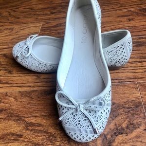 ALDO Bone/Winter White Leather Flats